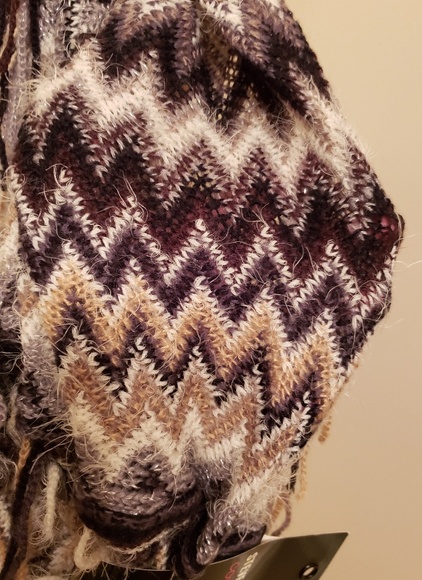 NWT Steve Madden Infinity Scarf - Picture 2 of 5